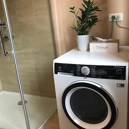 아파트 Linden Garden 포스토이나